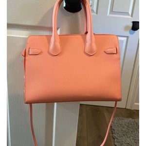 Crossbody purse